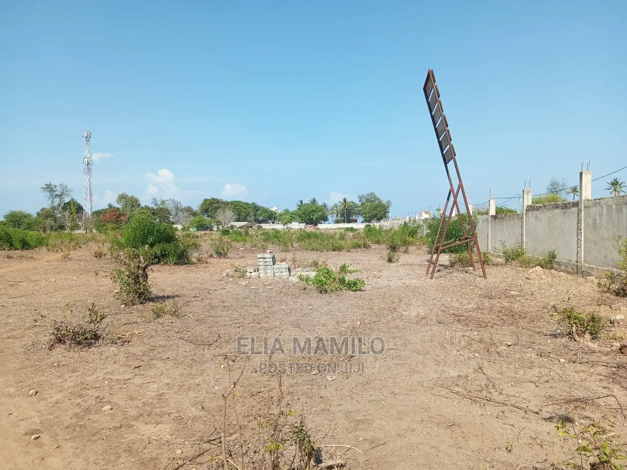 Beach Plot 2 for Sale in Dar ES Salaam, Bahari Beach.