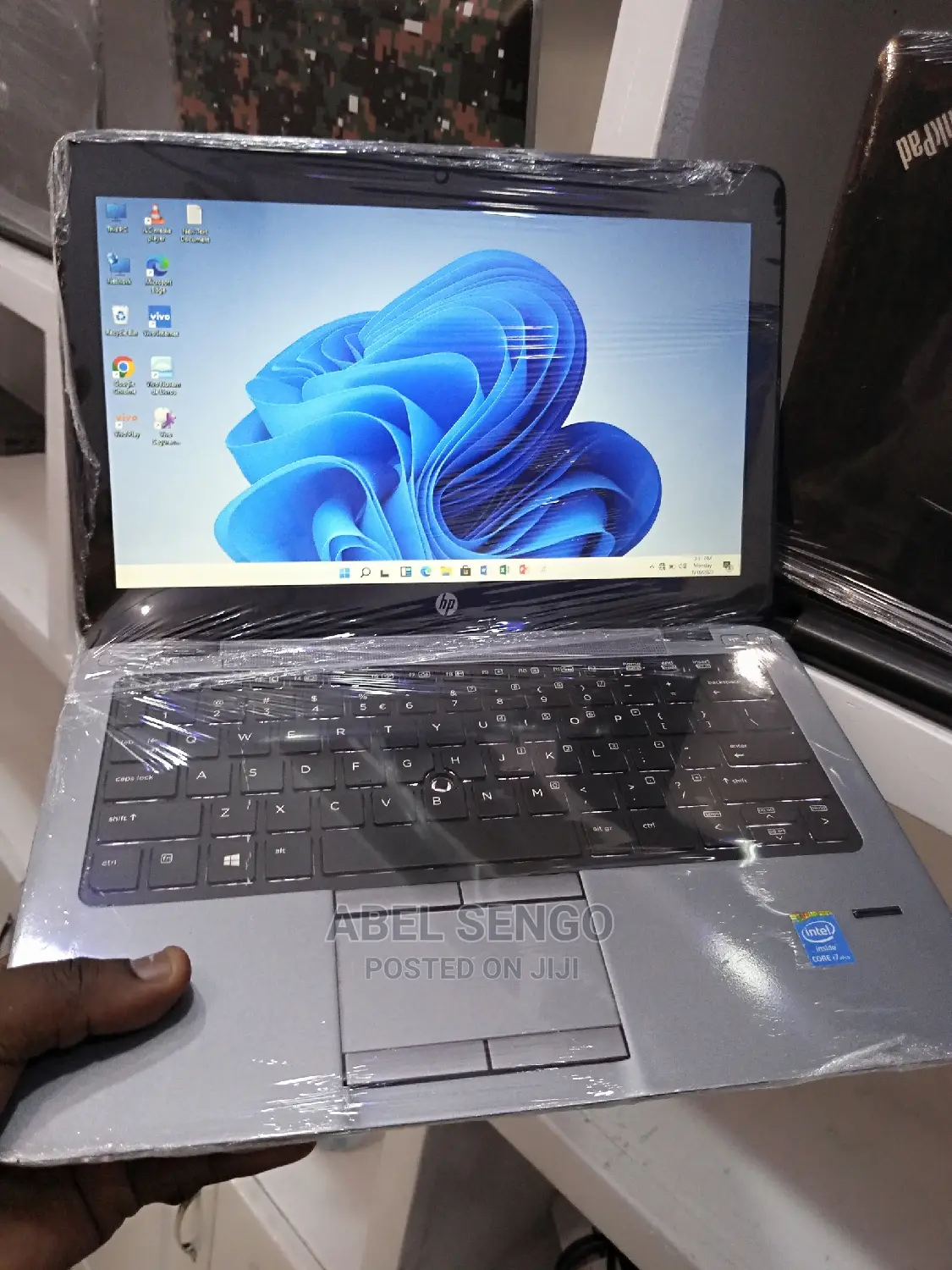Laptop HP EliteBook 820 G3 8GB Intel Core I7 HDD+SSD 500GB