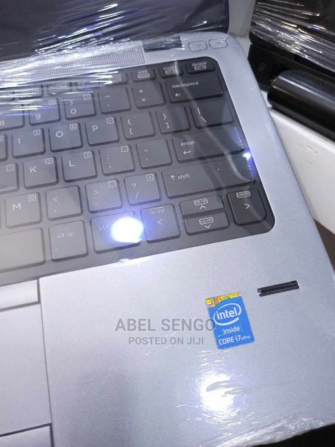 Laptop HP EliteBook 820 G3 8GB Intel Core I7 HDD+SSD 500GB