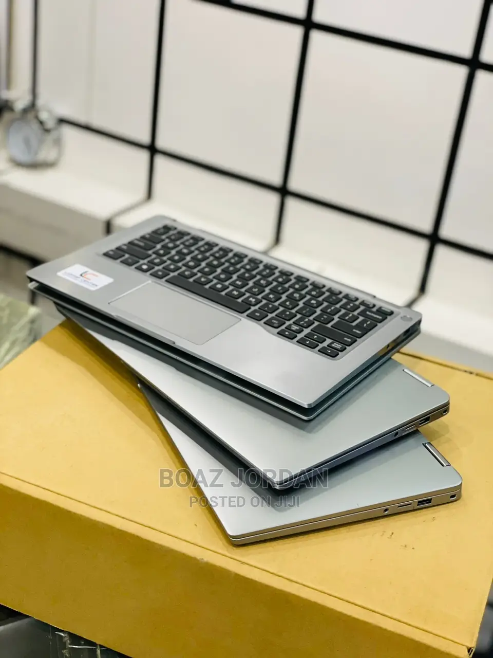 New Laptop Dell Latitude 7400 16GB Intel Core I5 SSD 512GB