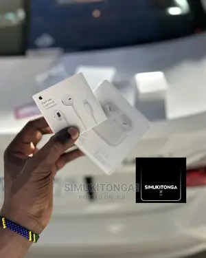 Premium Apple Lightning Eaphones TYPEC