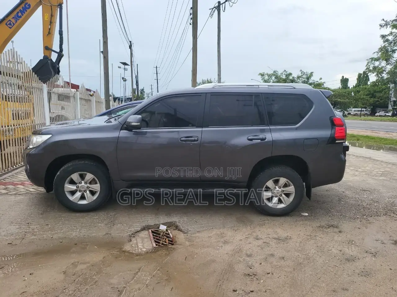 Toyota Land Cruiser Prado 2019 Gray