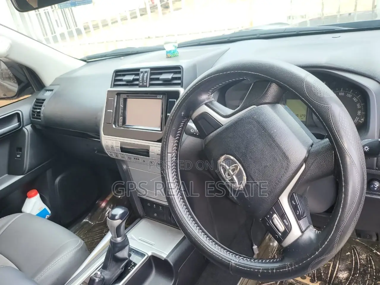 Toyota Land Cruiser Prado 2019 Gray