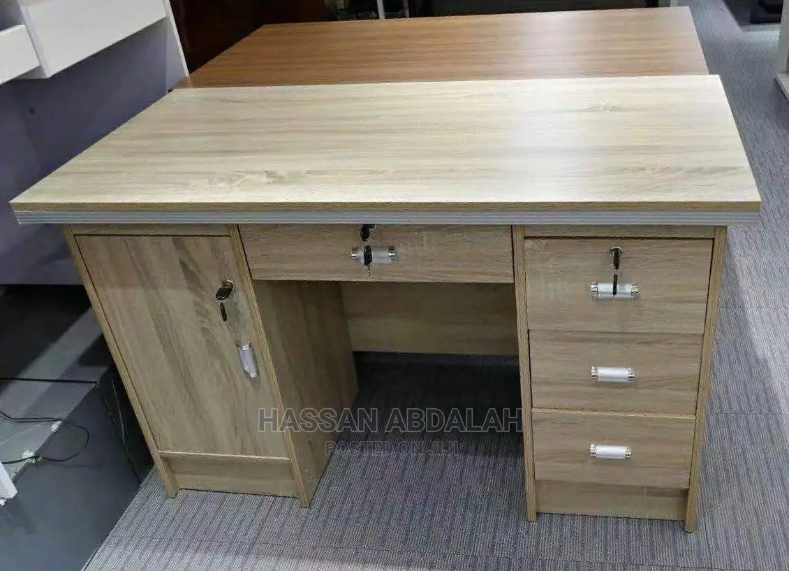 Office Table Cm120