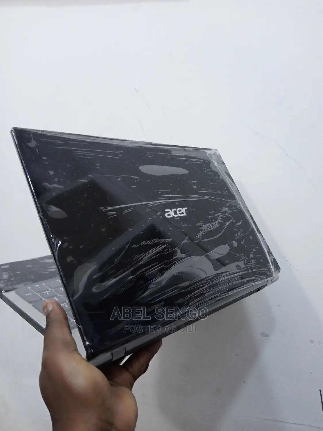 Laptop Acer Aspire V5-573p 4GB Intel Core I3 HDD 320GB