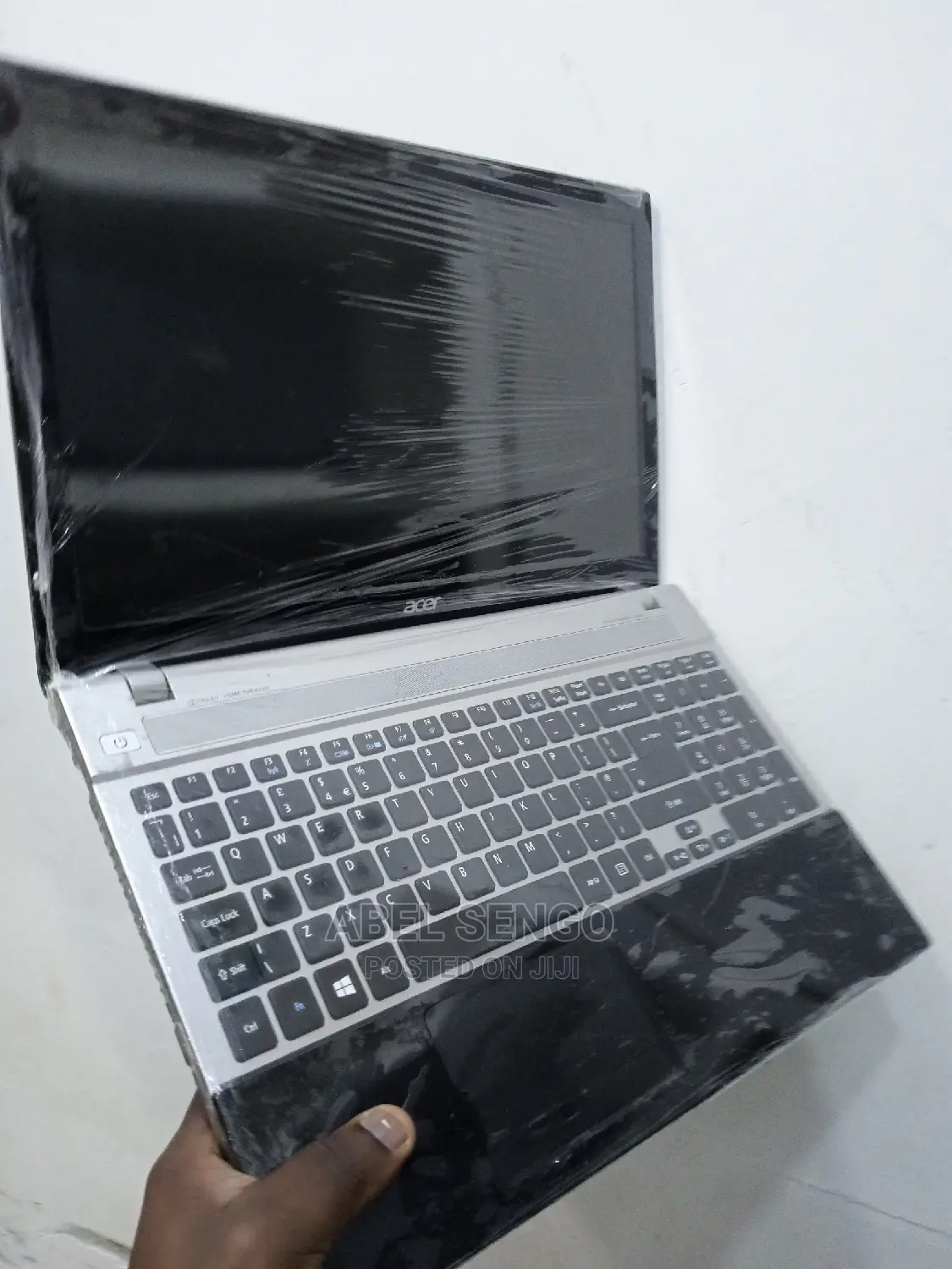 Laptop Acer Aspire V5-573p 4GB Intel Core I3 HDD 320GB