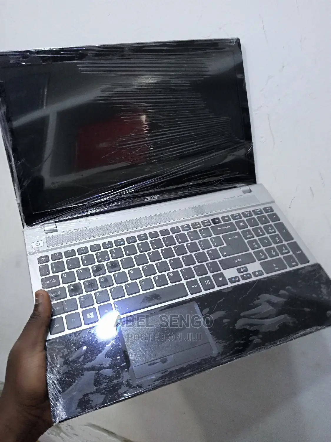 Laptop Acer Aspire V5-573p 4GB Intel Core I3 HDD 320GB