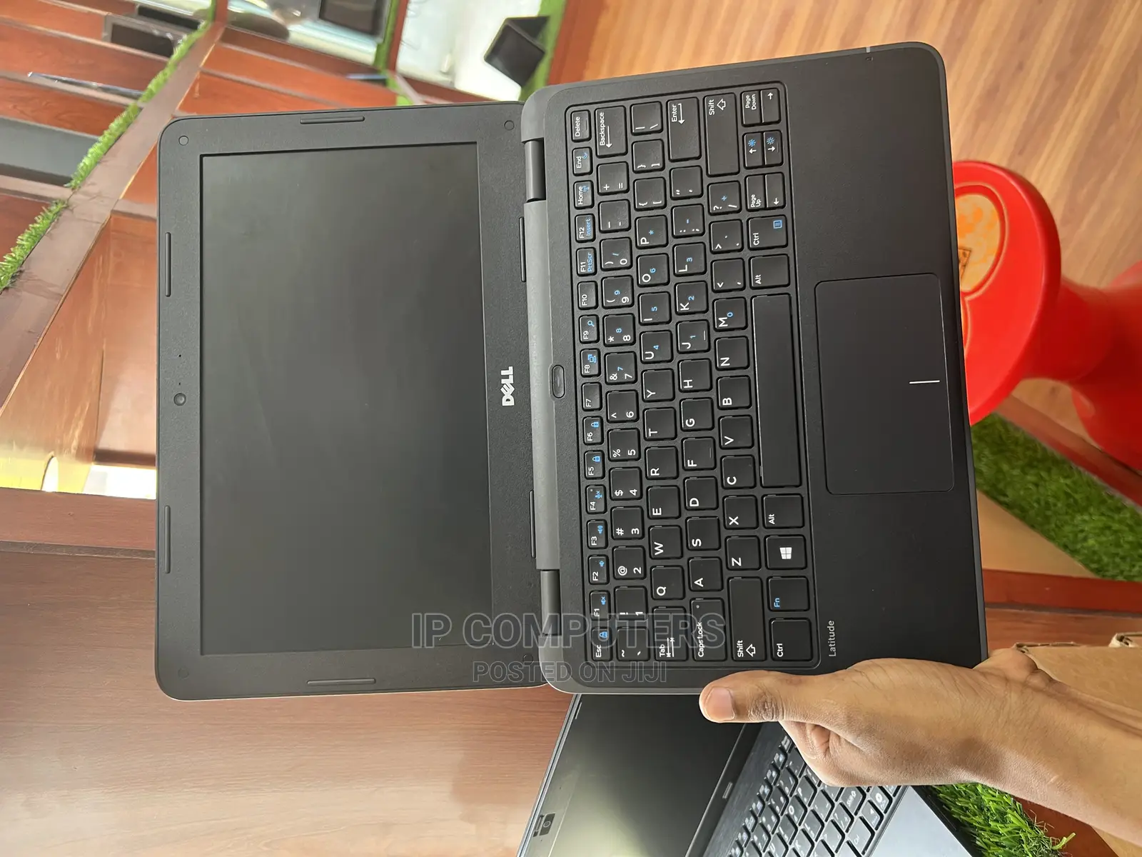 Laptop Dell Latitude 3180 8GB Intel SSD 128GB
