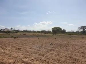 Nunua Kiwanja Kwenye Mji Unaokuwa Kwa Kasi