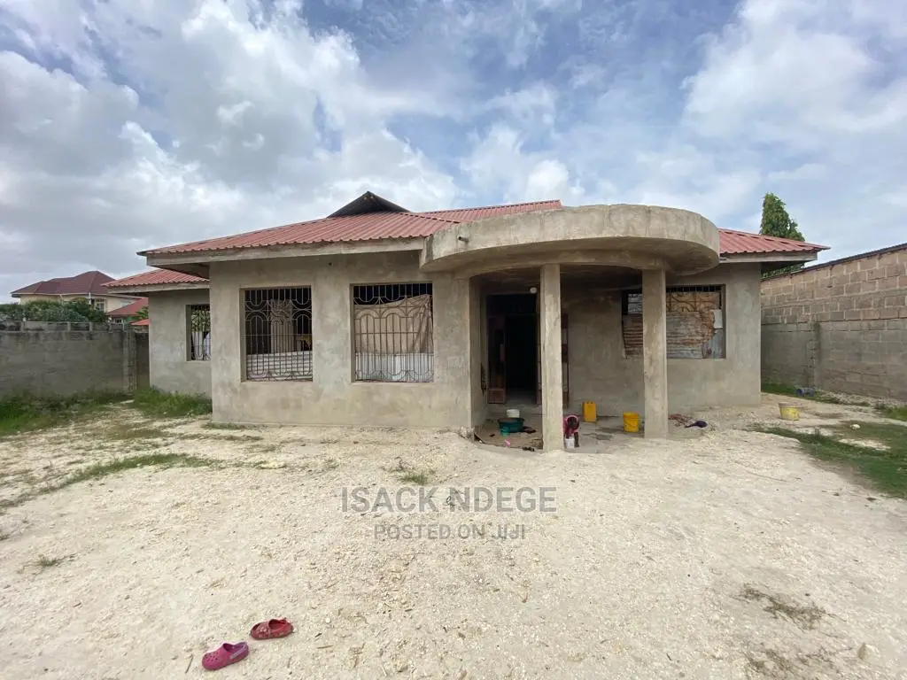 3bdrm House in Mbweni Mpiji, Kinondoni for Sale