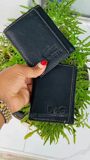 Wallets Za Ngozi