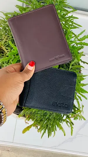 Wallets Za Ngozi