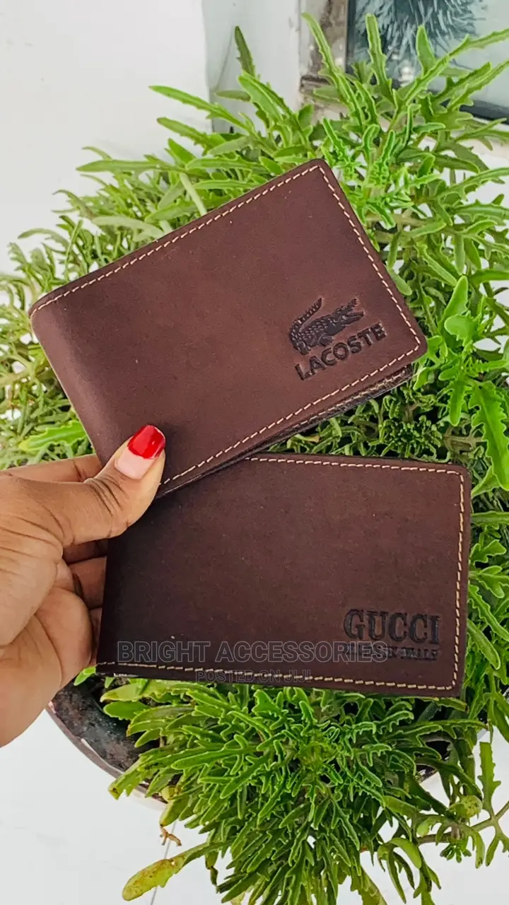 Wallets Za Ngozi