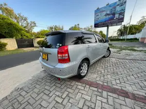 Toyota Wish 2007 Silver