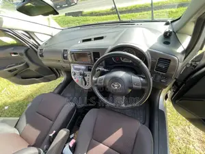 Toyota Wish 2007 Silver