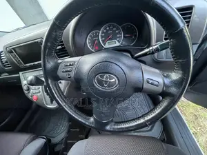Toyota Wish 2007 Silver