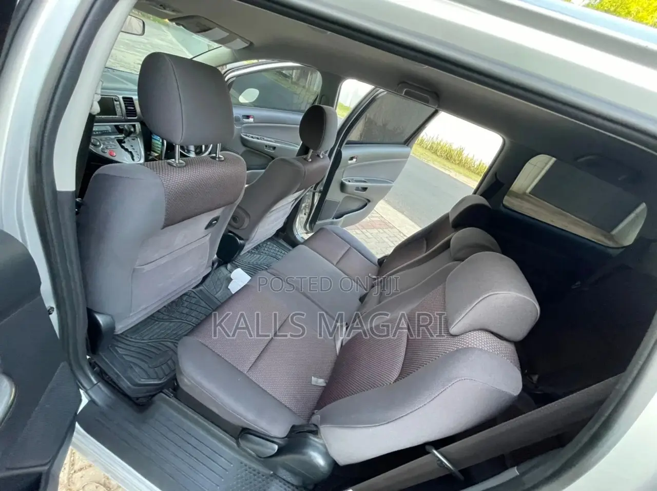 Toyota Wish 2007 Silver