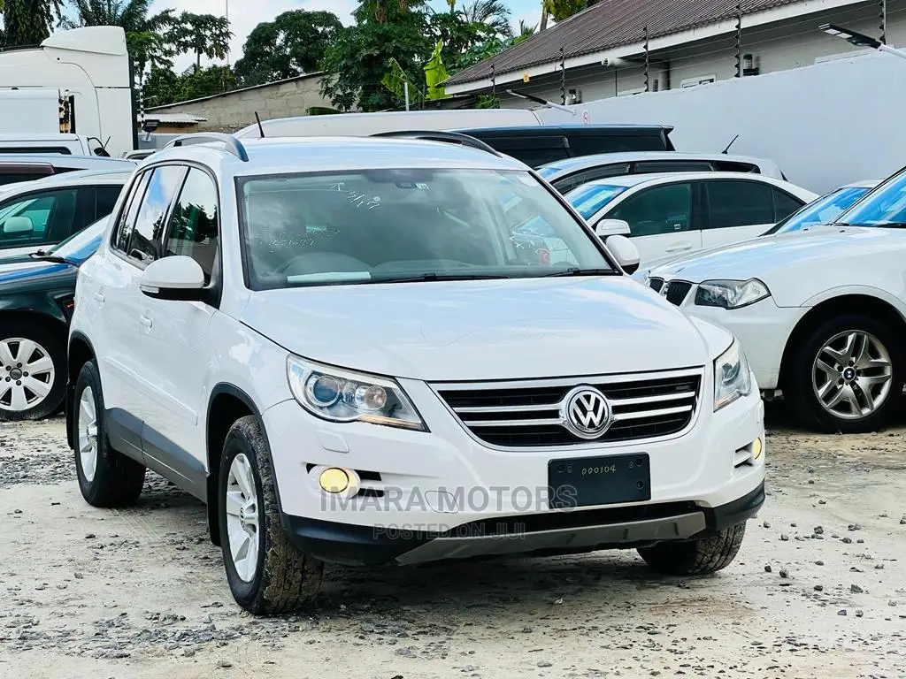 Volkswagen Tiguan 2009 White
