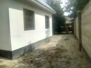 3bdrm House in Tanzania Daressalaam for Sale