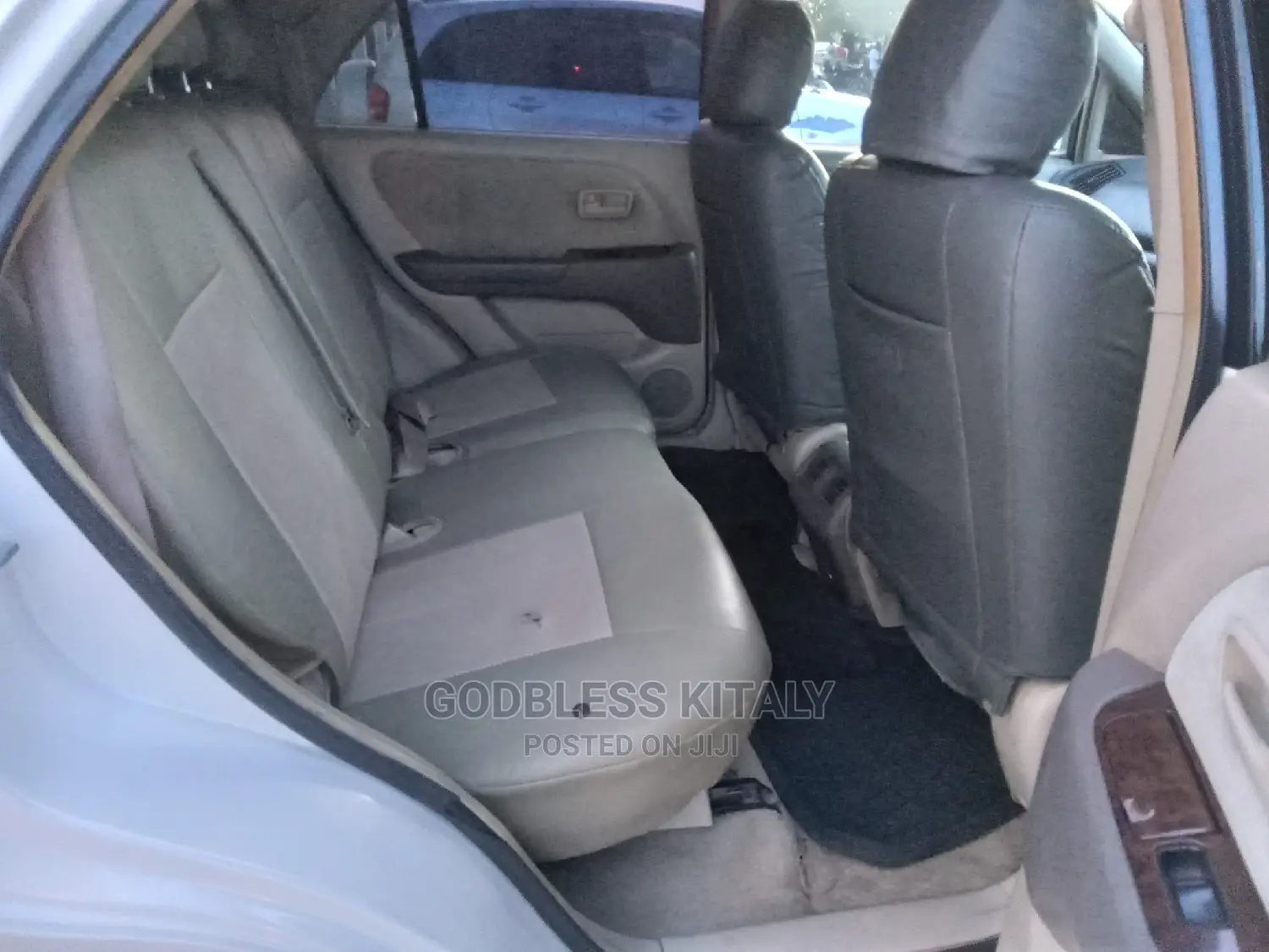 Toyota Harrier 1999 White