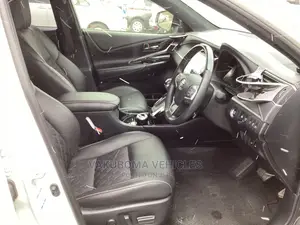 Toyota Harrier 2019 Pearl