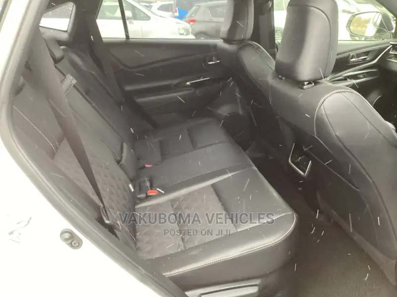Toyota Harrier 2019 Pearl