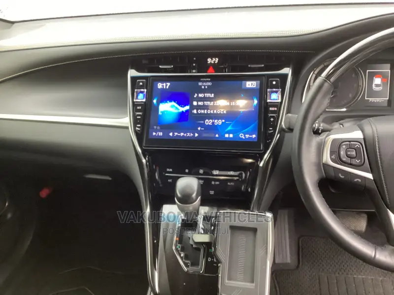 Toyota Harrier 2019 Pearl