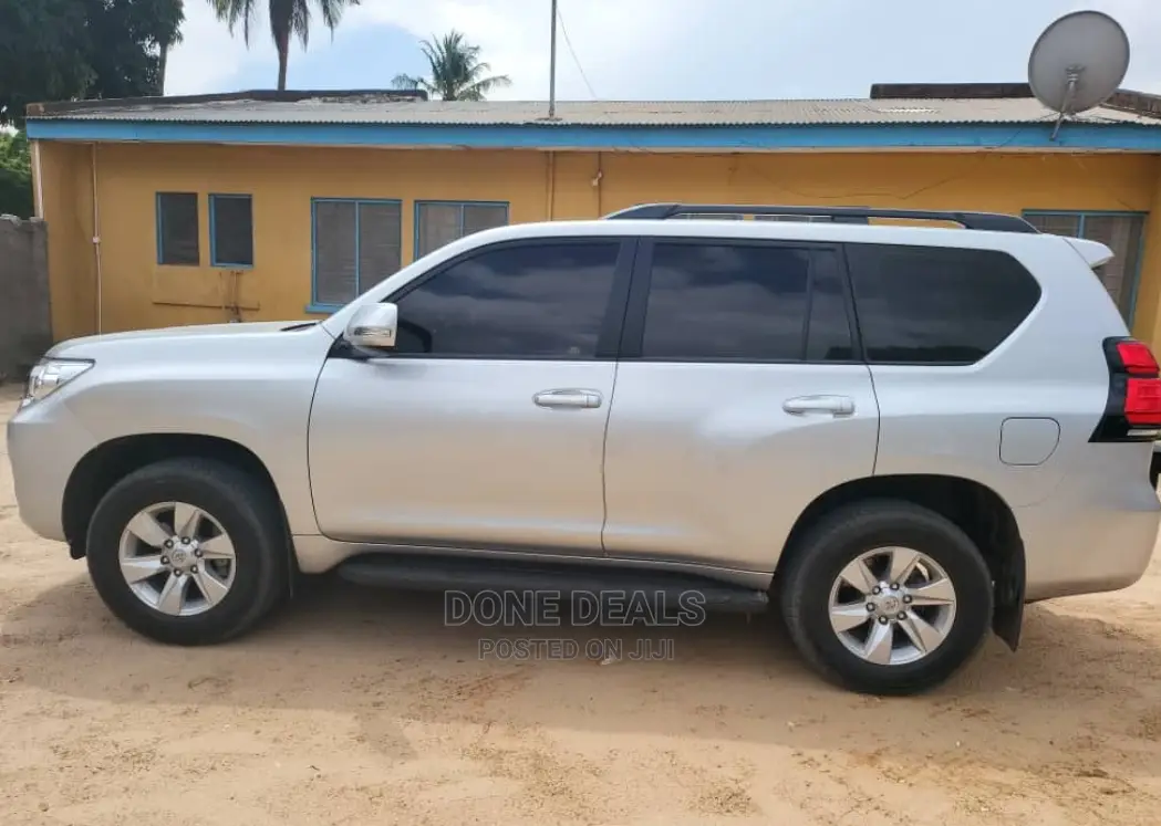 Toyota Land Cruiser Prado 2020 Silver