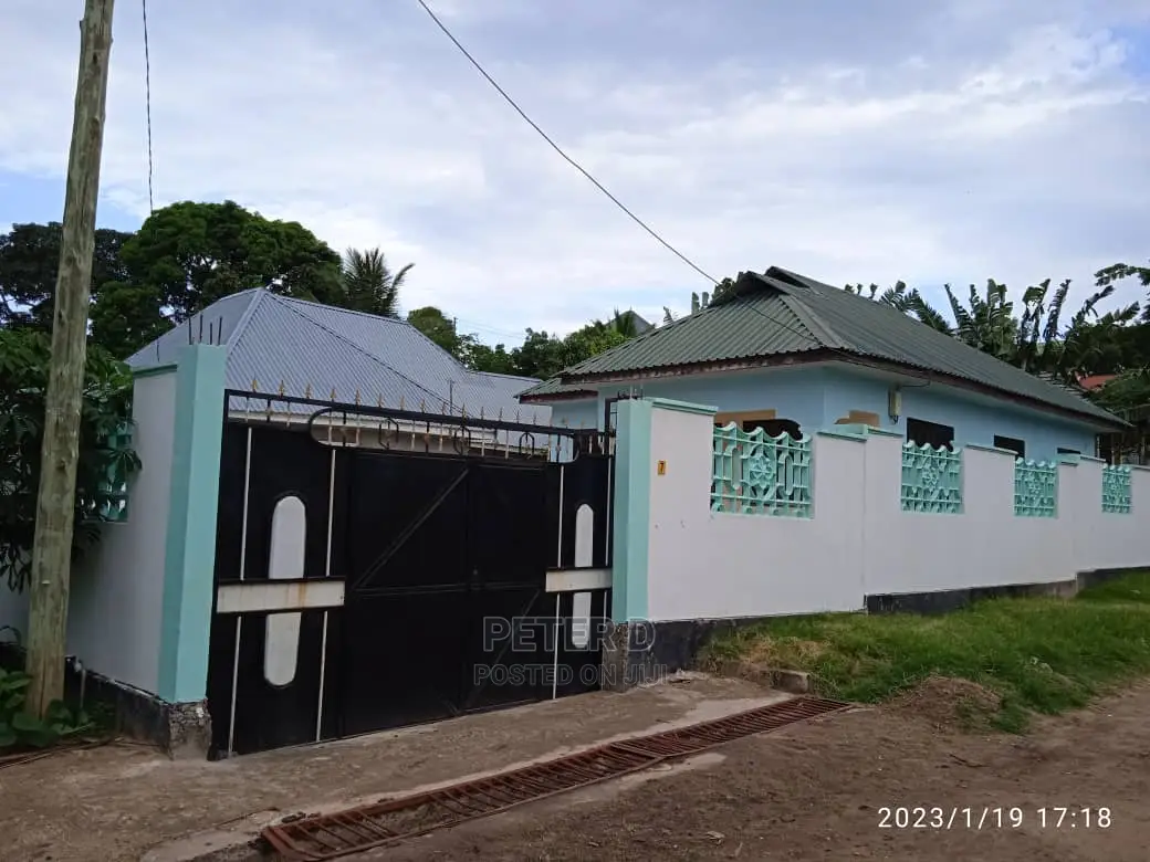 3bdrm House in Kimara for Sale