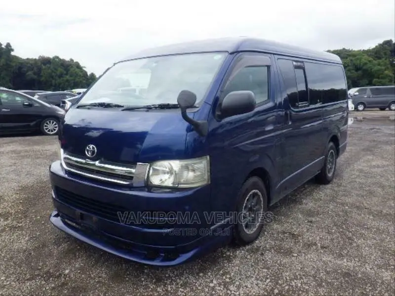 Toyota HiAce 2005 Blue