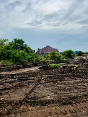 Viwanja Karibu Na Fukwe Za Bahari