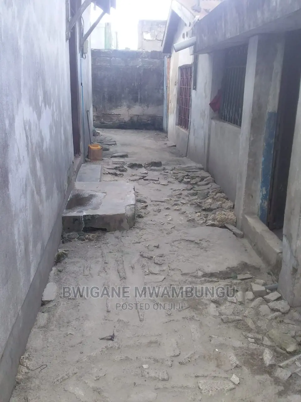 Furnished 7bdrm Apartment in Mwananyamala for Sale
