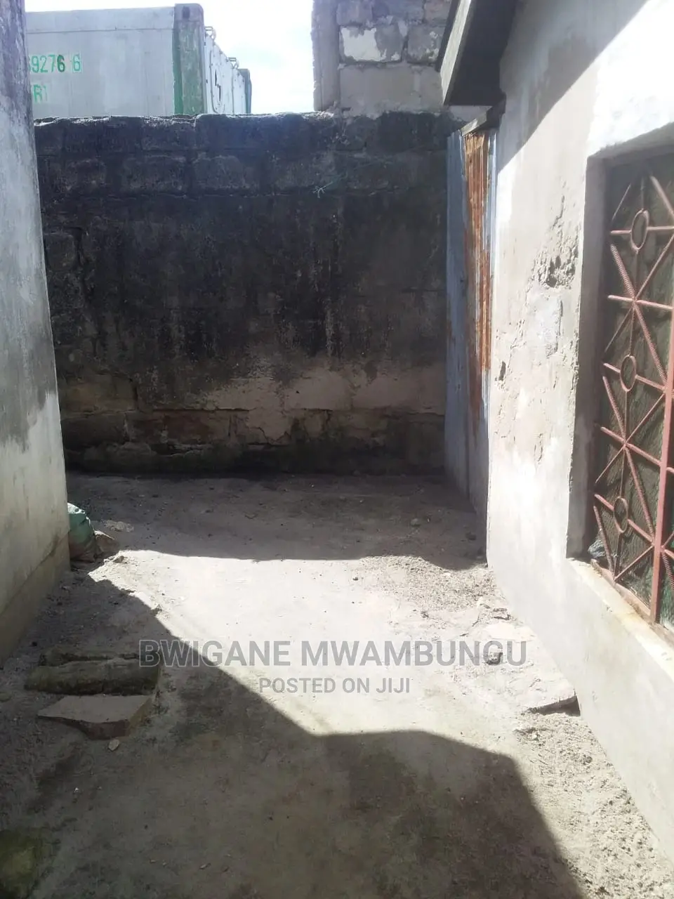 Furnished 7bdrm Apartment in Mwananyamala for Sale
