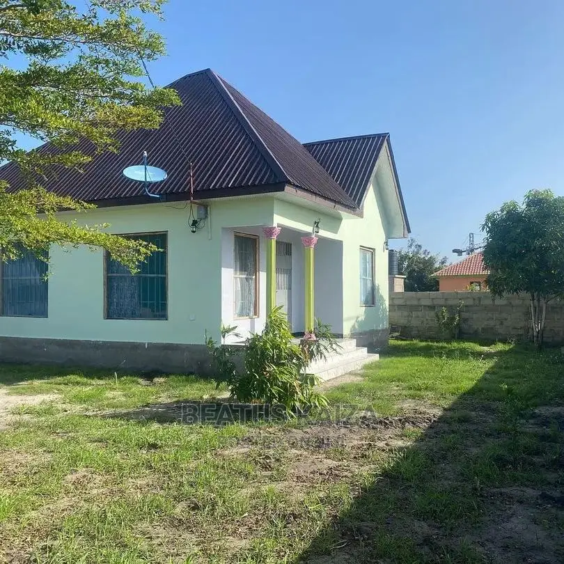 2bdrm House in Kigamboni Dege for sale