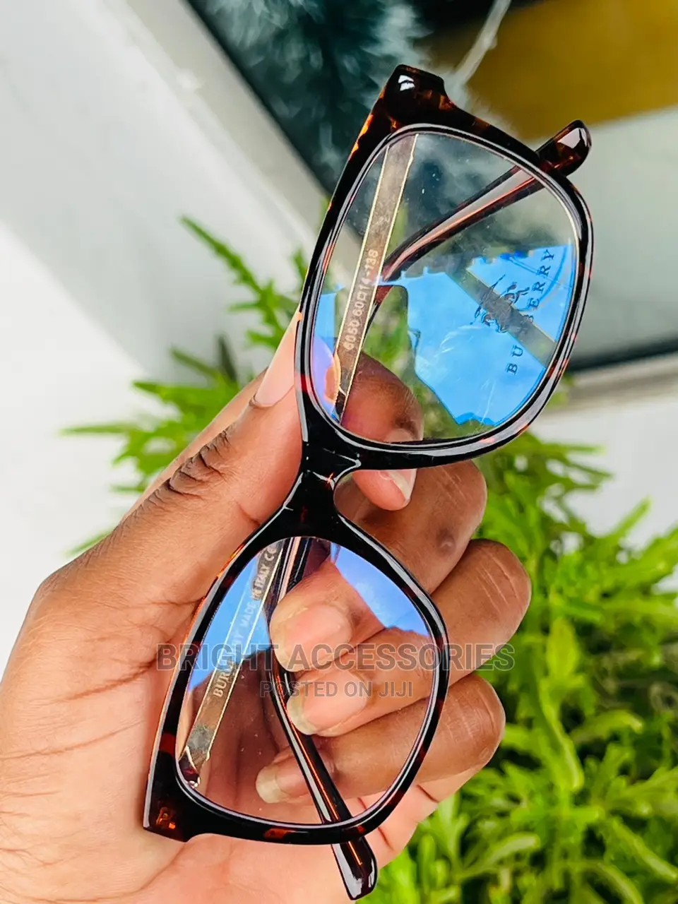 Miwani Unaweza Kuweka Lens