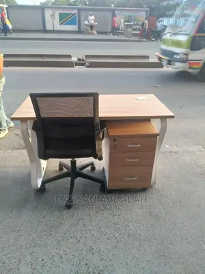Office Table Cm120
