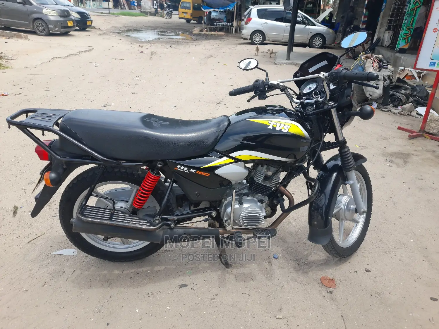 TVS HLX Plus ES 2022 Yellow