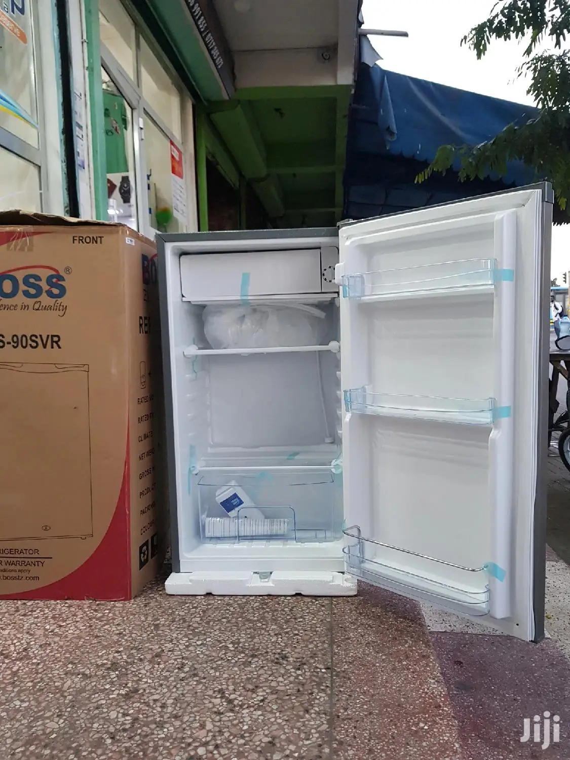 Boss Single Door Fridge 90L