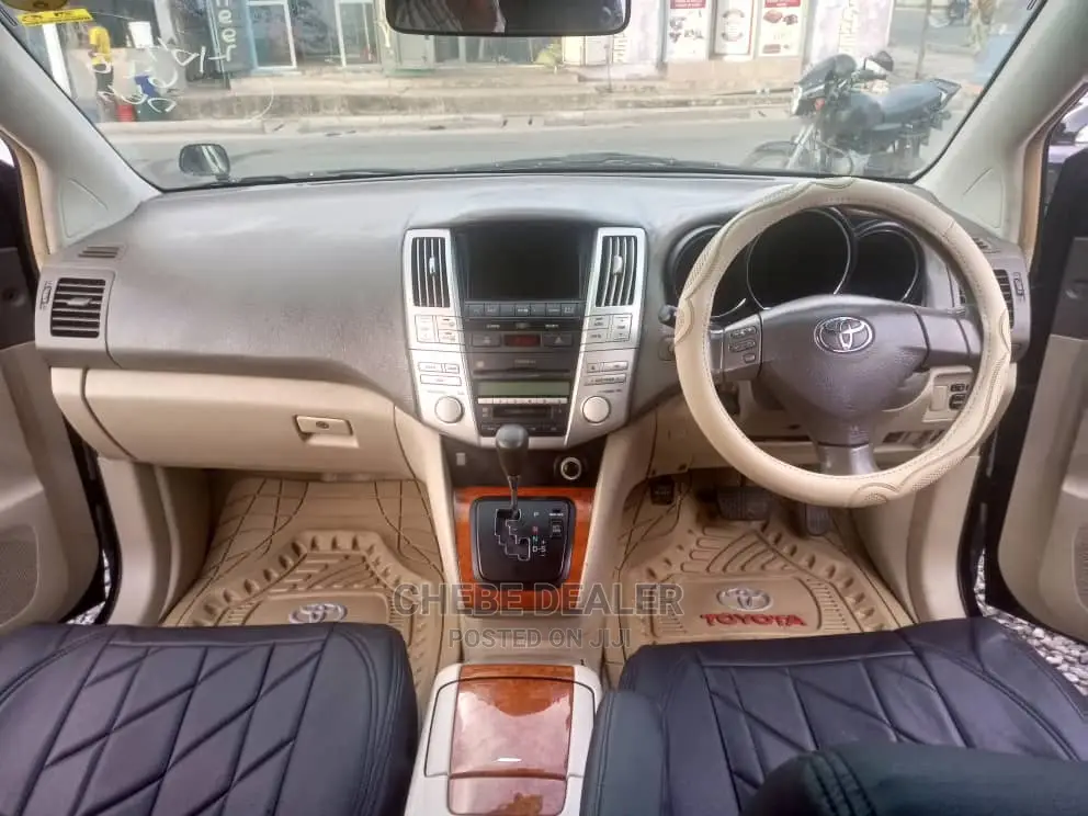 Toyota Harrier 2.4 2006 Black