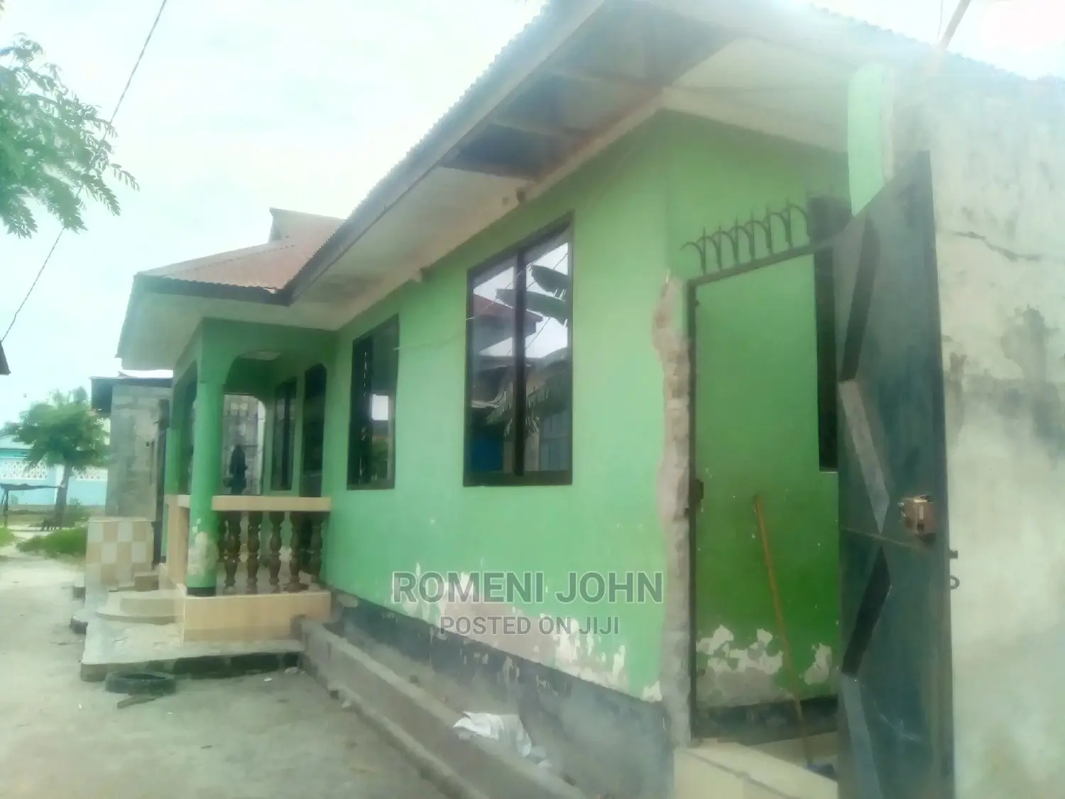 Furnished 5bdrm House in Tanzania Daressalaam for Sale