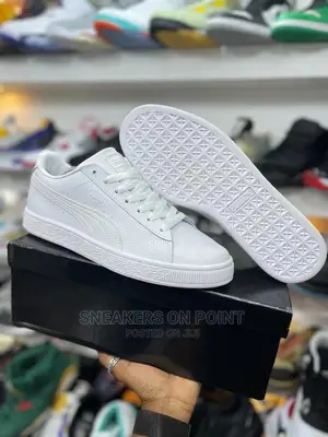 *Puma Suede* *Size 41,42,43,44,45* *