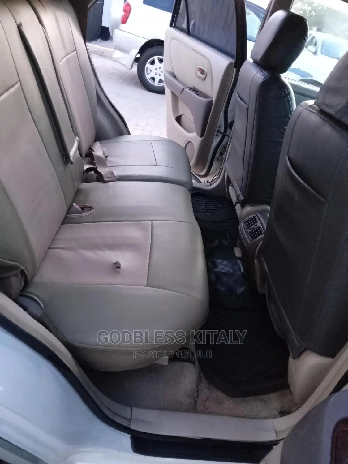 Toyota Harrier 1999 White
