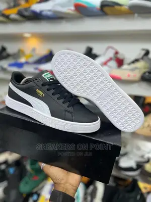Puma Suede