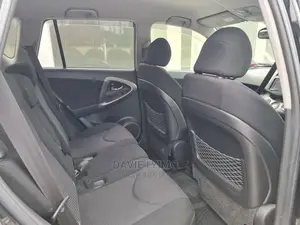 Toyota RAV4 I4 2006 Black
