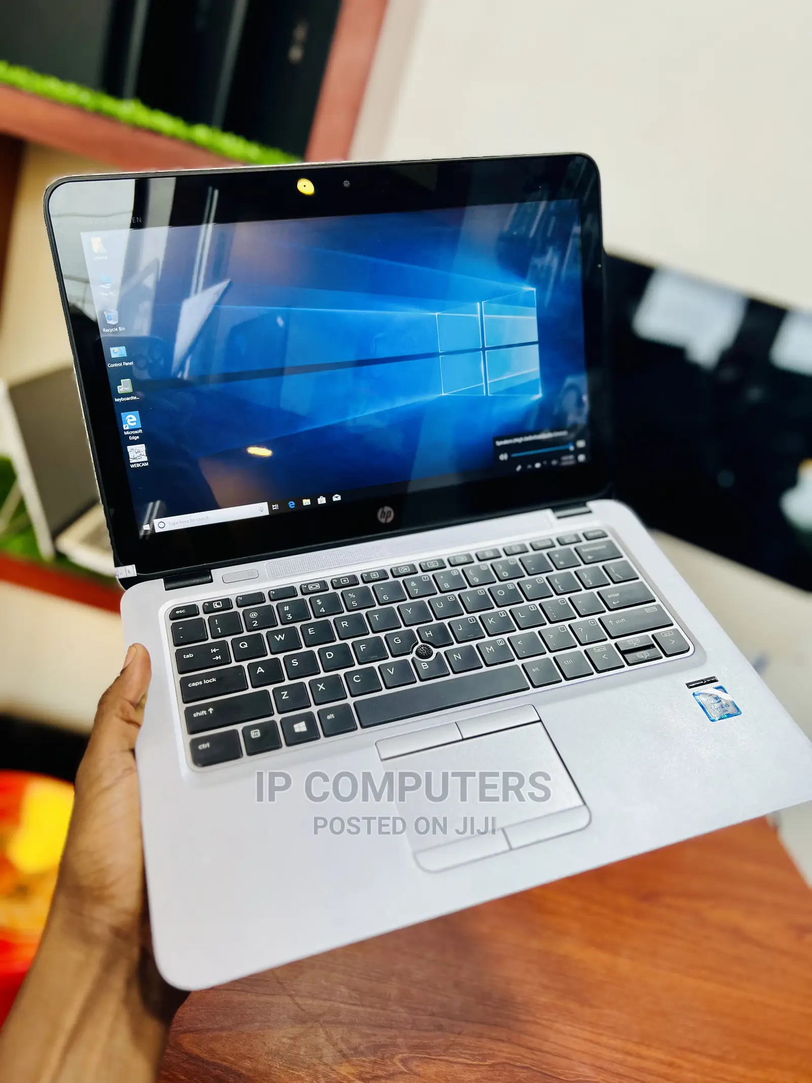 Laptop HP EliteBook 820 G3 8GB Intel Core I5 HDD 500GB