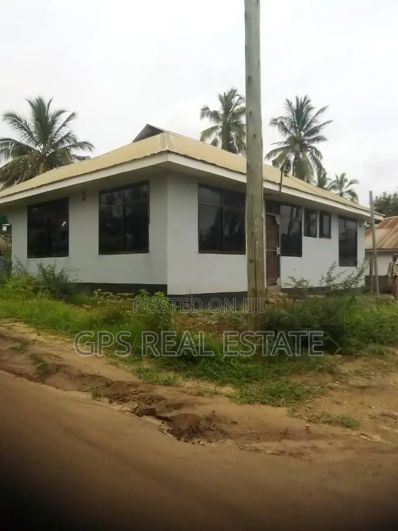 3bdrm House in Mbezi Msumi, Kinondoni for Sale