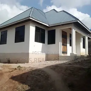 3bdrm House in Mbezi Kwa Msuguli, Kinondoni for Sale