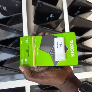 Kioxia Flash Drive