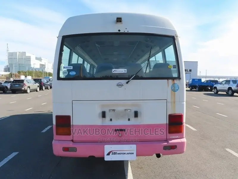 Nissan Civilian 1996 White