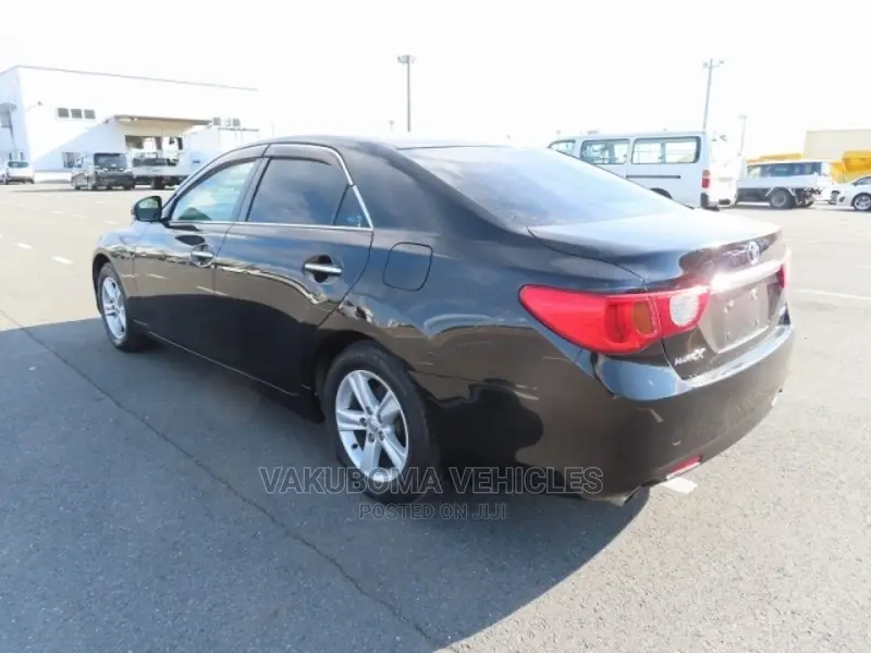 Toyota Mark X 2010 Black